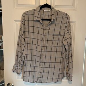 Women’s Gray Checkered Shirt